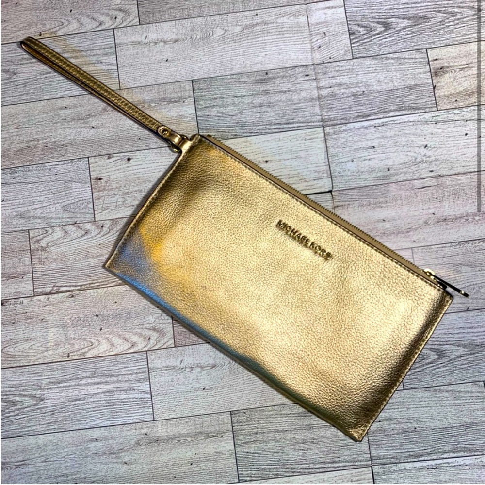 Michael Kors Zip Wristlet Pouch Gold Leather Card Slots Cloth Monogram Lining